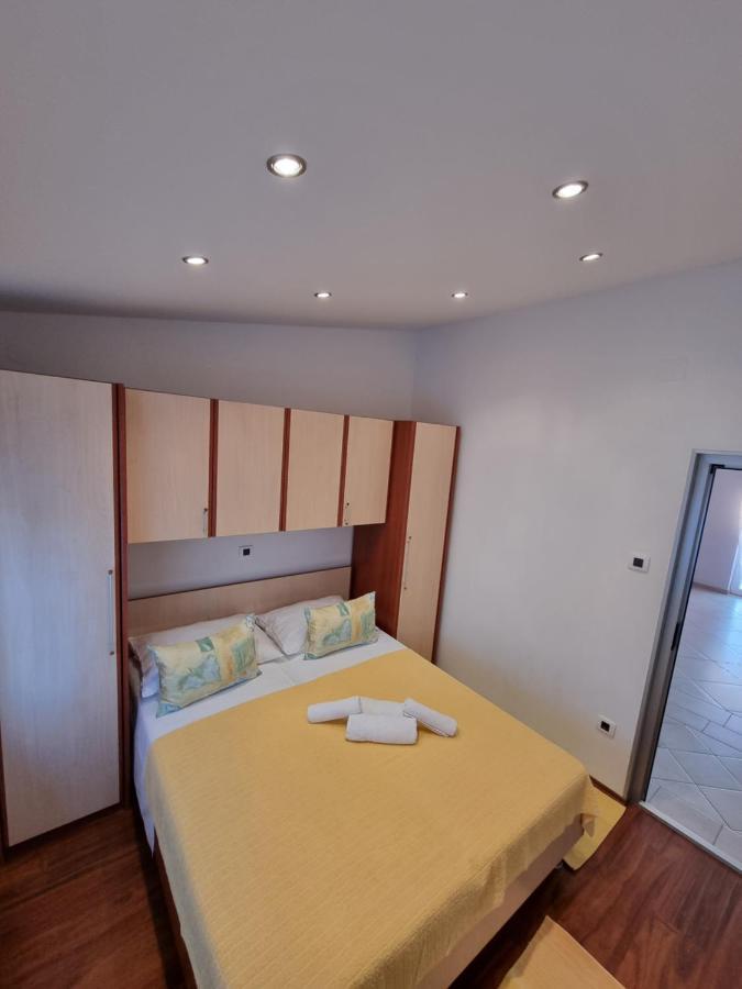 Apartments Vukic Crikvenica Extérieur photo