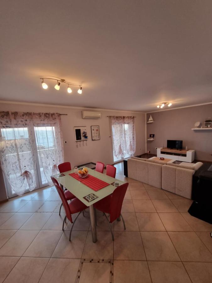 Apartments Vukic Crikvenica Extérieur photo